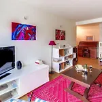 Guestready-Spacious Apartment Near Exhibition Park