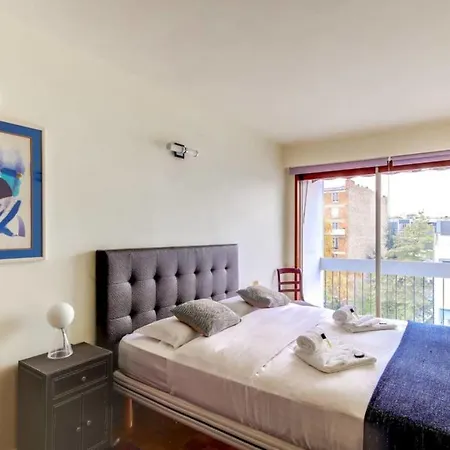 Guestready-spacious Near Exhibition Park * Parigi