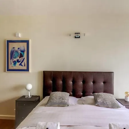 Guestready-spacious Near Exhibition Park Appartamento Parigi