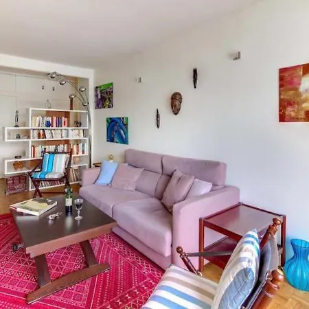 Guestready-spacious Near Exhibition Park Appartamento