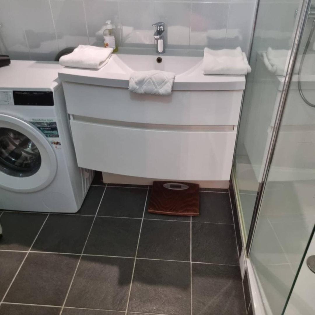 Guestready-spacious Near Exhibition Park * Paris